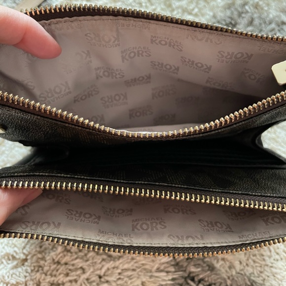 Michael Kors Brown Crossbody - Picture 4 of 6